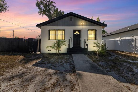 3102 W LEROY STREET UNIT A