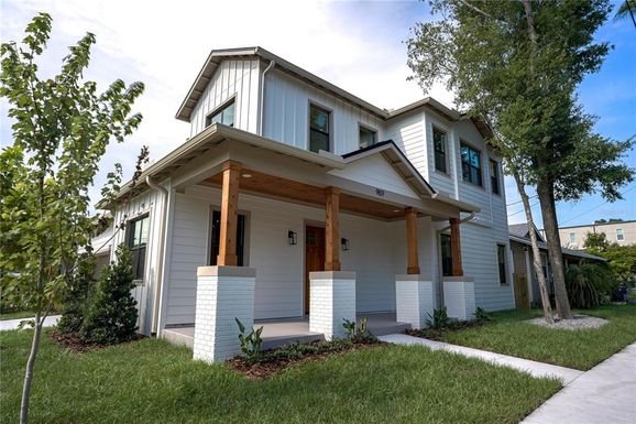 907 E NEW ORLEANS AVENUE