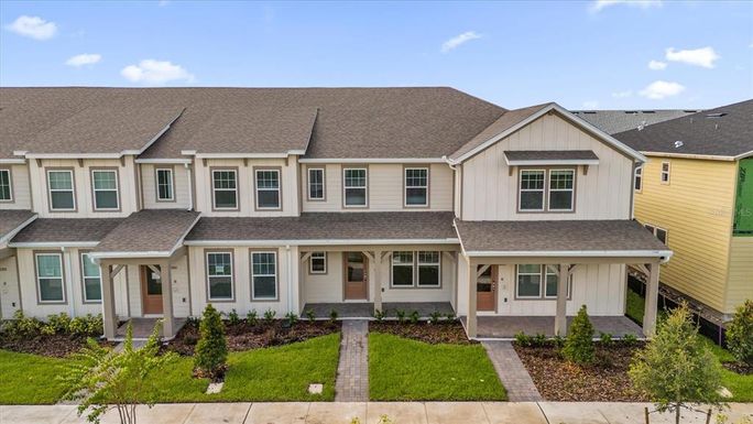 11272 BLUE BAY DRIVE