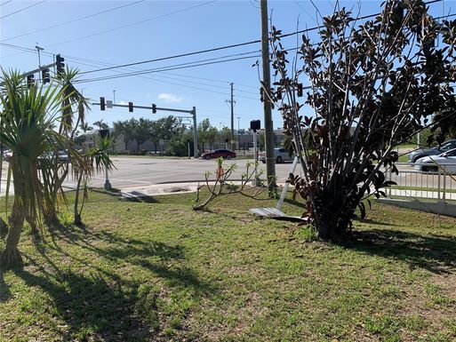 23540 PEACHLAND BOULEVARD