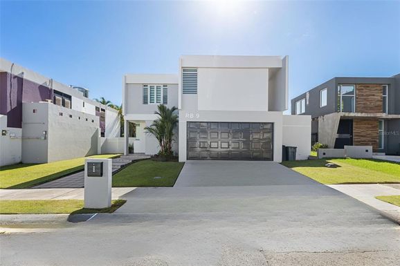 RÍO CRISTAL PLAZA 1 UNIT RB-9