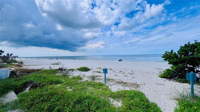 2308 BEACH TRAIL
