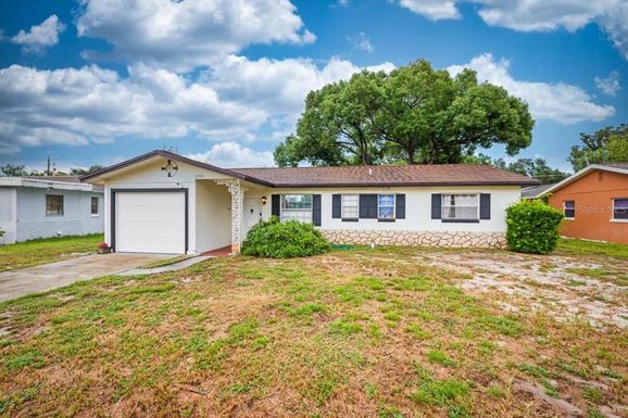 1759 VALENCIA AVENUE