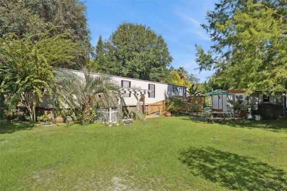 18407 HOLLISTER ROAD