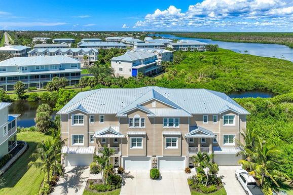 10430 CORAL LANDINGS LANE UNIT 117