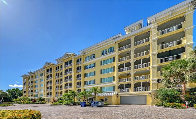 1308 OLD STICKNEY POINT ROAD UNIT W32