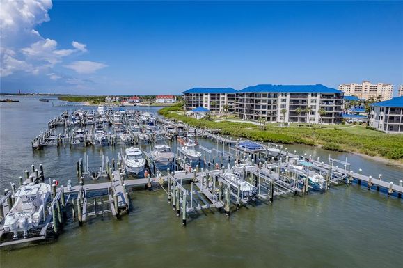 2700 N PENINSULA AVENUE UNIT 516