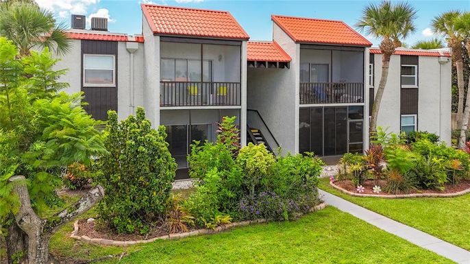 3283 BENEVA ROAD UNIT 101