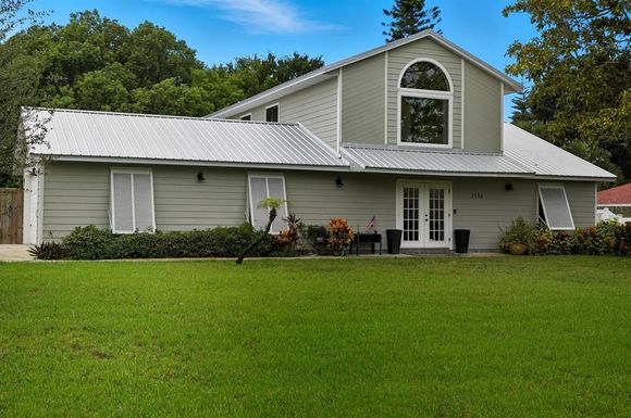 2134 S RIVERSIDE DRIVE