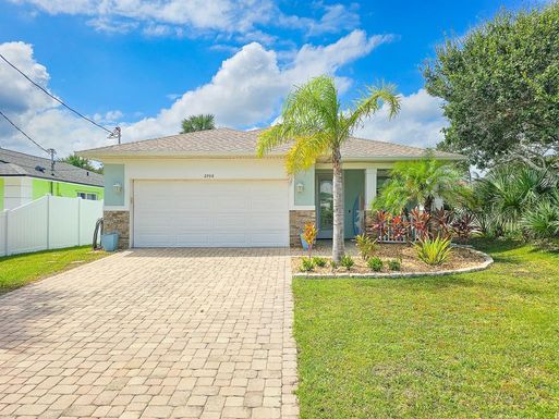 2706 S DAYTONA AVENUE