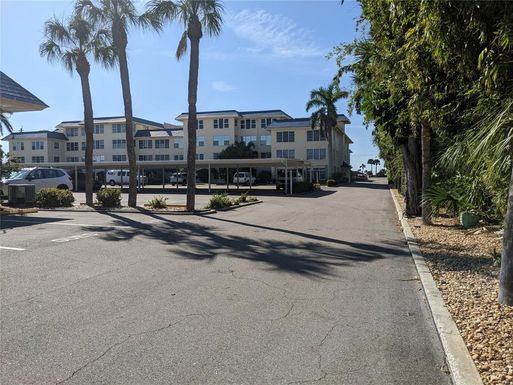 3806 GULF OF MEXICO DRIVE UNIT C208