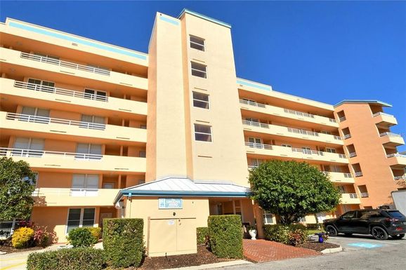 4550 PINEBROOK CIRCLE UNIT 303