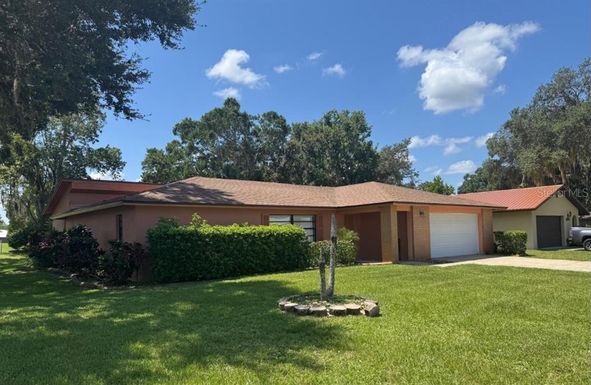 2075 KING RICHARD DRIVE