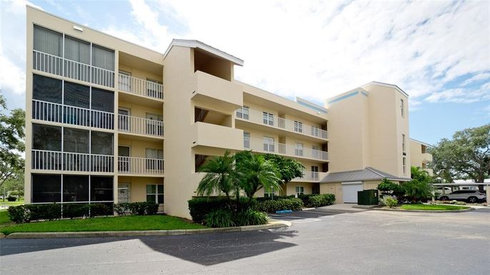 3950 IRONWOOD CIRCLE UNIT 303