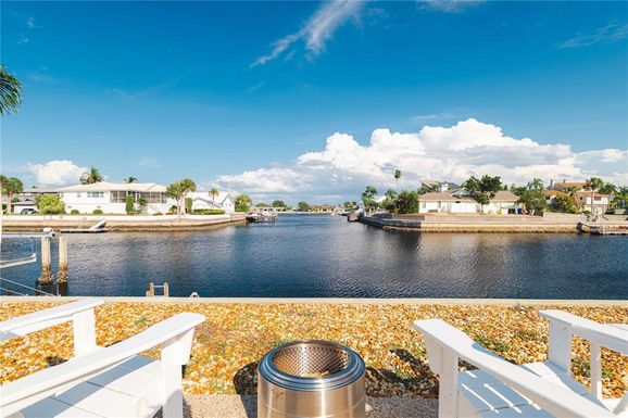 3154 BRIGANTINE COURT