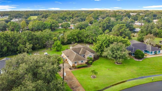 1445 BEECHWOOD DRIVE