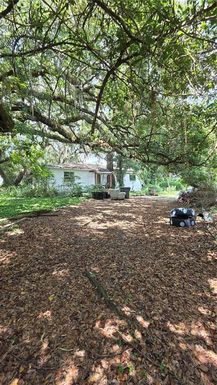 725 HICKORY HAMMOCK ROAD