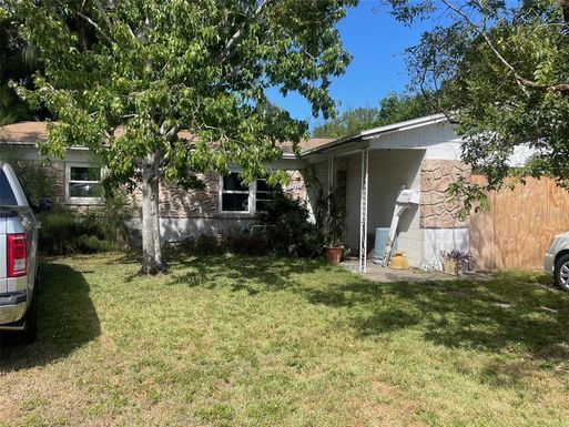 14934 MOCKINGBIRD LANE W