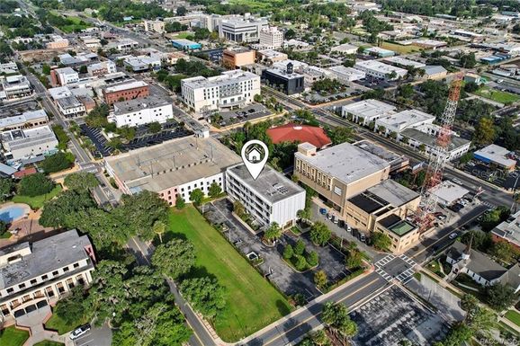 302 SE BROADWAY STREET UNIT 460