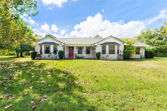 4510 PINE TREE DRIVE