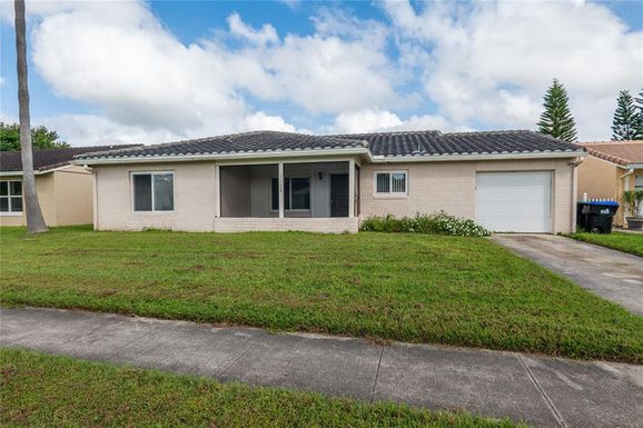 5523 WESTBROOK DRIVE