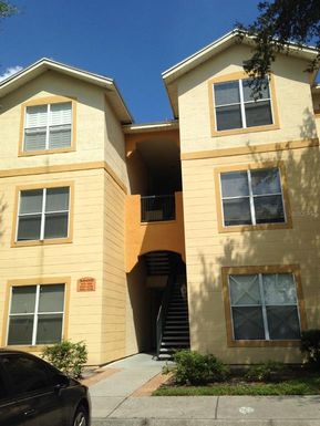 5608 PINNACLE HEIGHTS CIRCLE UNIT 208