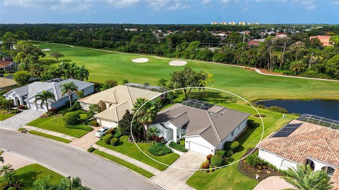 8718 GREY OAKS AVENUE