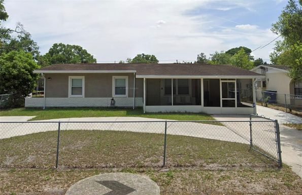 10919 N HYACINTH AVENUE