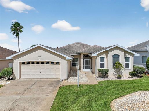 4528 GLEN COE STREET