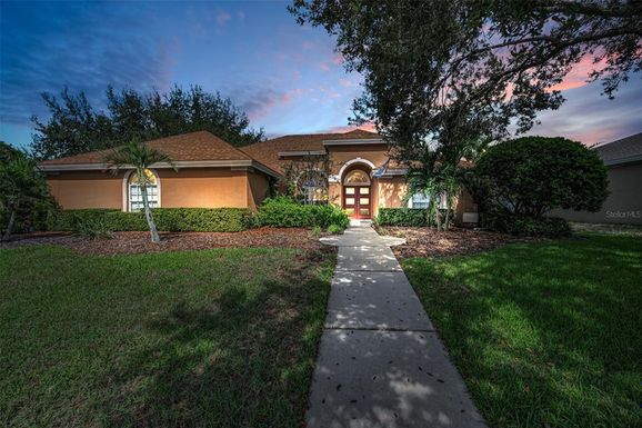 4007 LIGUSTRUM DRIVE