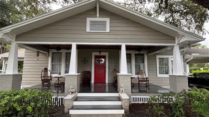 229 N HIGHLAND AVENUE