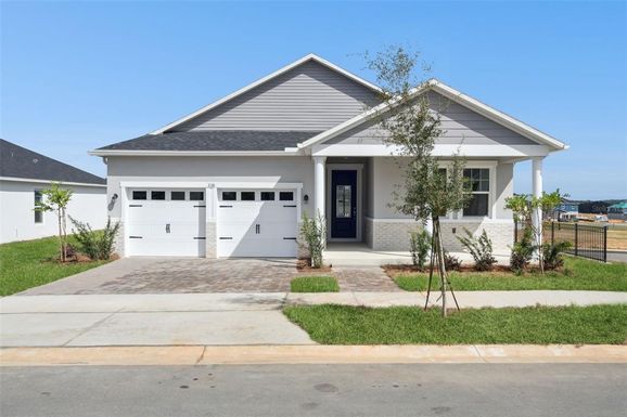 338 RIDGEMARK AVENUE