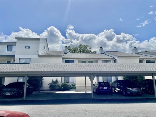 572 BRECKENRIDGE VILLAGE UNIT 105