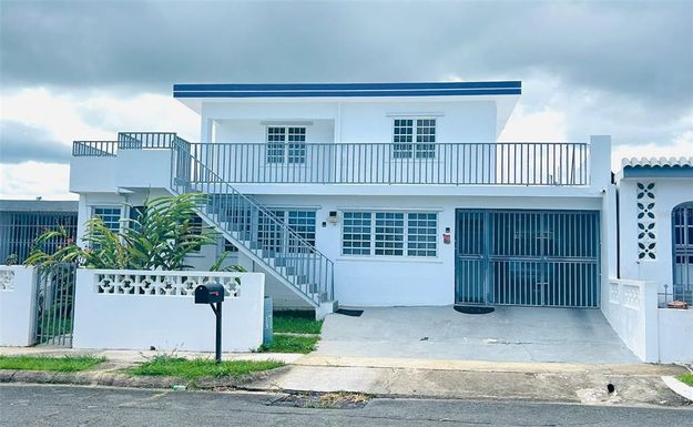 V 17 CALLE 21 URB SUNVILLE