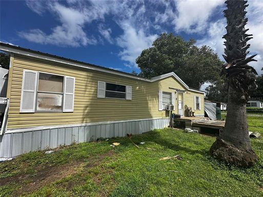 14732 MEREDITH STREET