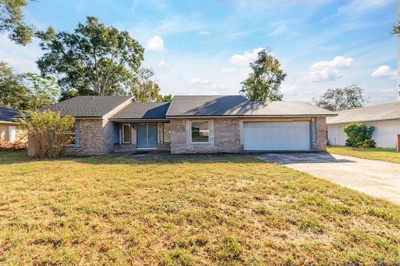 5701 PITCH PINE DRIVE