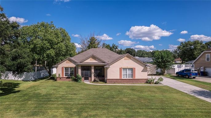 1511 JENNI LEE COURT