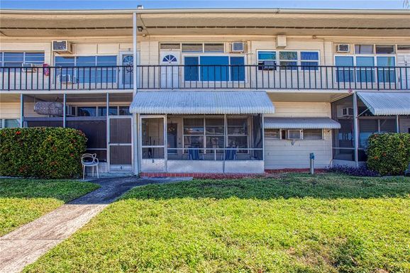 4001 58TH STREET N UNIT 3