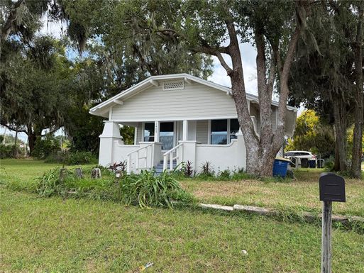 1405 MAGNOLIA STREET