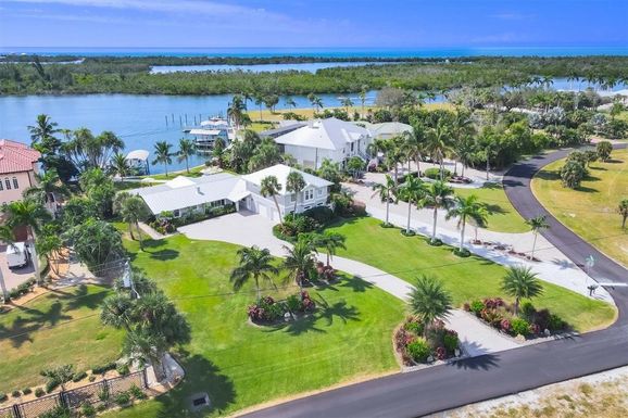 225 GREEN DOLPHIN DRIVE