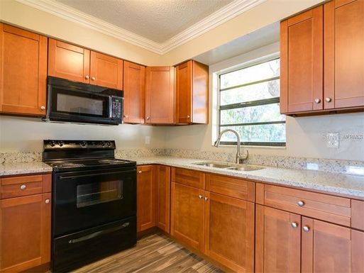 2108 E BIRD STREET UNIT B