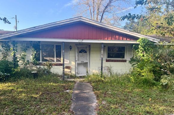 4506 KEY WOODLEY DRIVE S