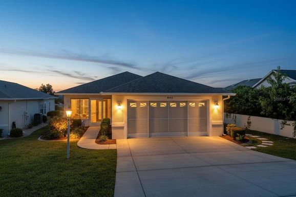 4692 N LAKE VISTA TRAIL