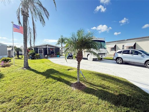 5245 ISLAND VIEW CIRCLE N