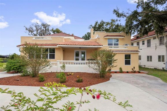 1600 N LAKE SHIPP DRIVE SW