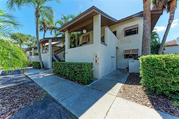 5226 WILLOW LINKS UNIT 75