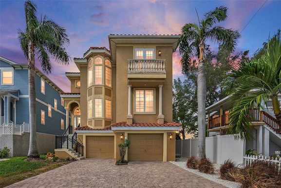 10048 GULF BOULEVARD