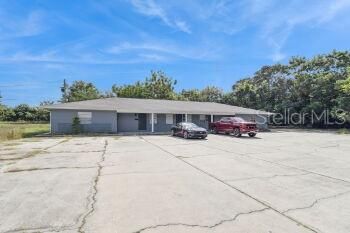 907 CENTER AVENUE UNIT 5