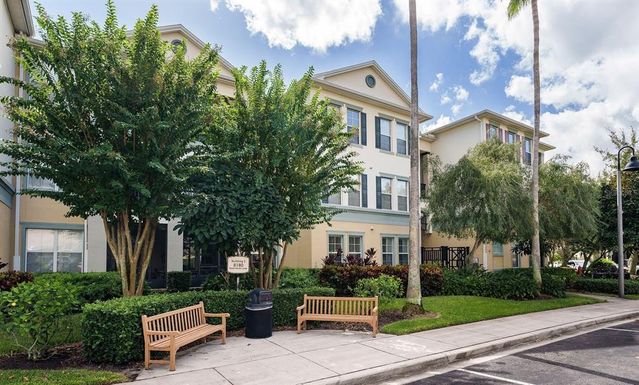 8180 BOAT HOOK LOOP UNIT 106/306