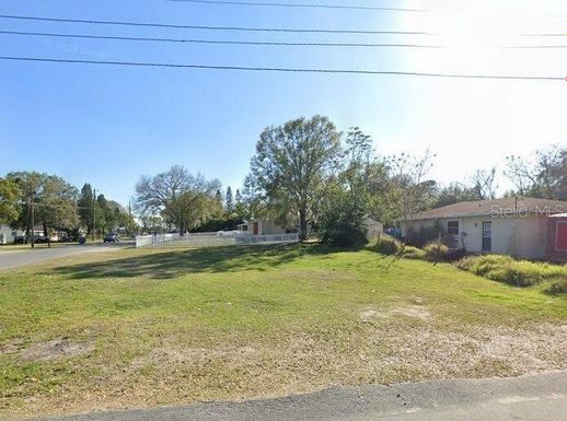 3141 CRYSTAL HILLS LOOP S